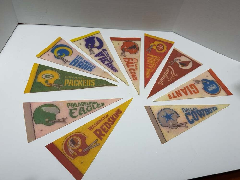 Vintage 1970s NFL Football Mini Felt Pennants Lot of 10 Team Helmets Souvenir